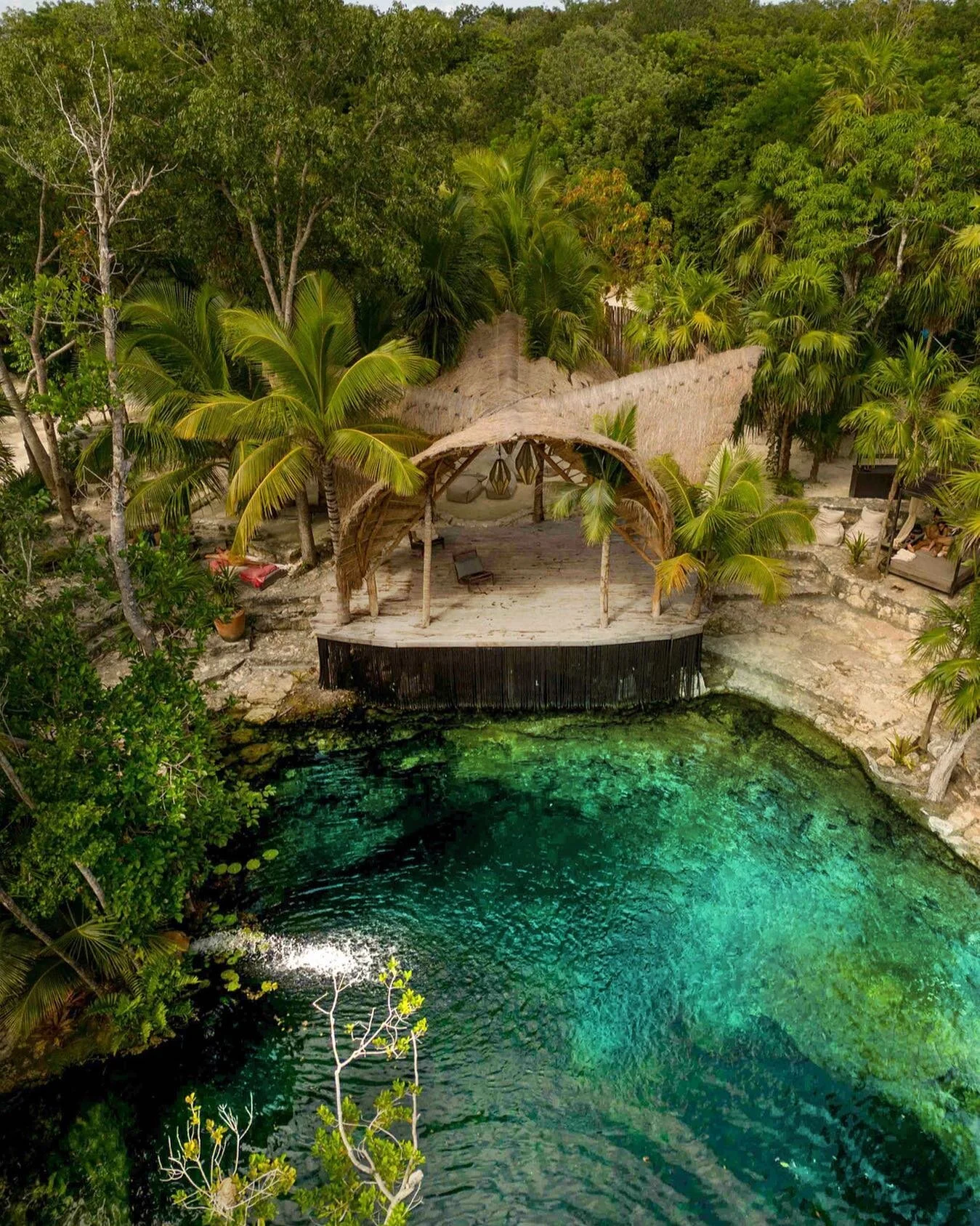Vesica Tulum cenote club ambiance and relaxation zones